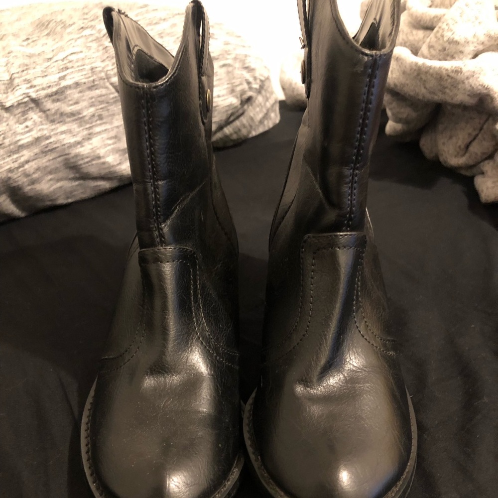 Women’s black ankle boots